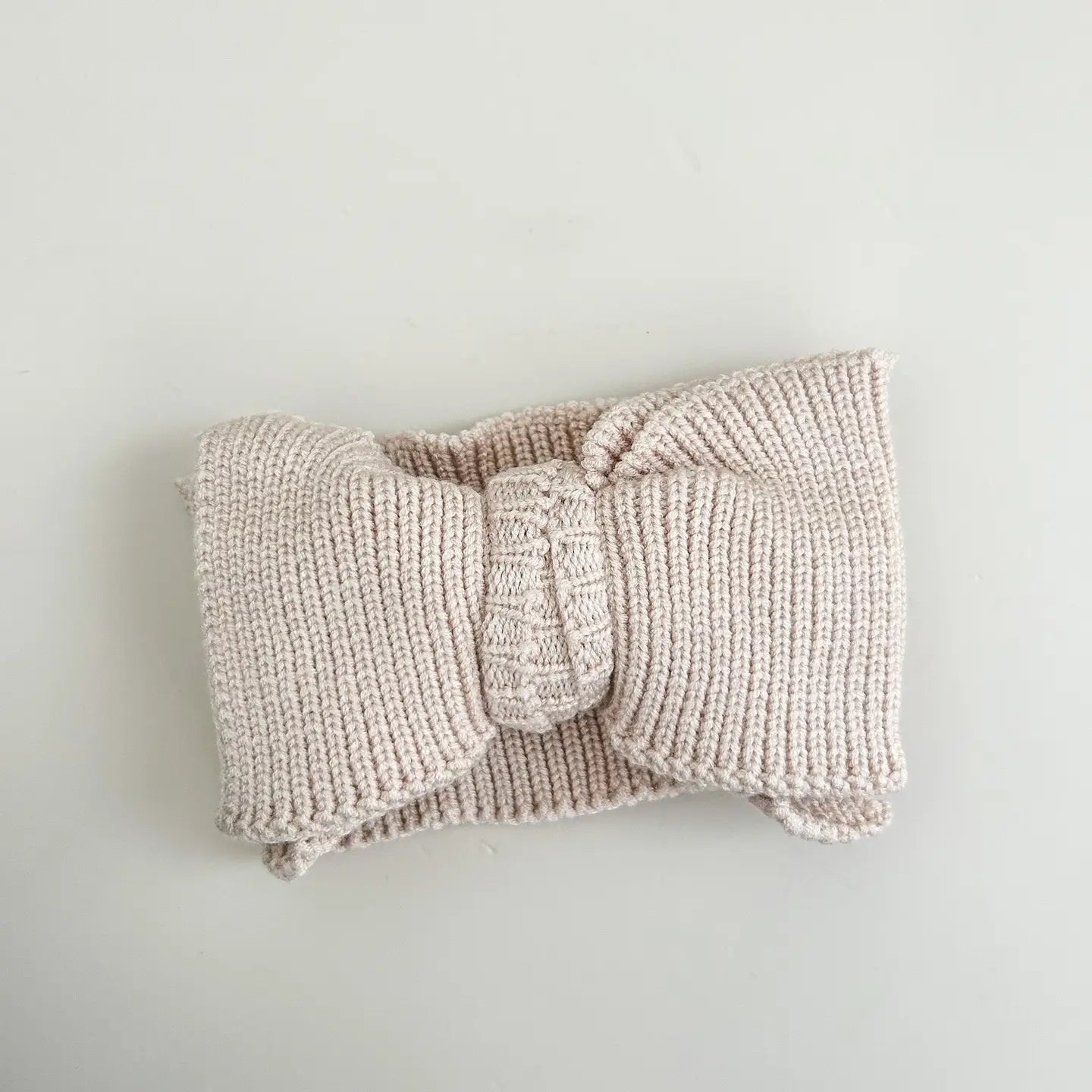 Ribbed Knit Oversized Bow