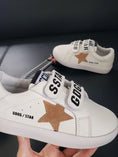 Load image into Gallery viewer, White Velcro Tan Star
